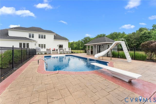 13446 Bradley Bridge Rd, Chester, VA 23831