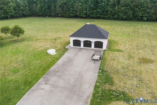 13446 Bradley Bridge Rd, Chester, VA 23831
