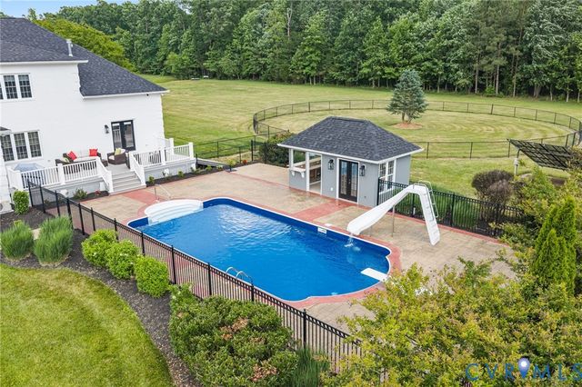 13446 Bradley Bridge Rd, Chester, VA 23831