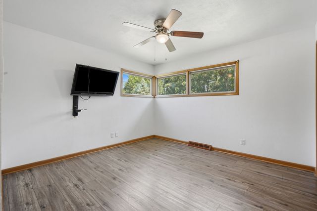 2510 7th Street, Moline, IL 61265