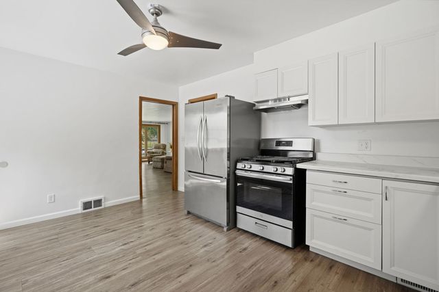 2510 7th Street, Moline, IL 61265