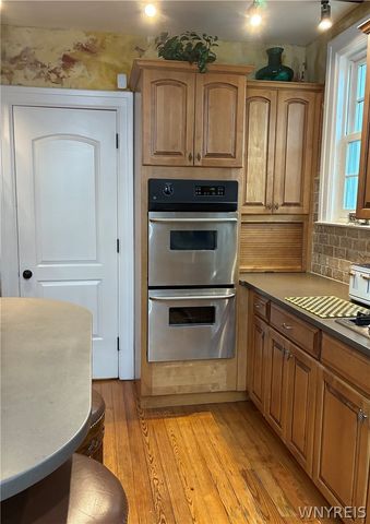 5079 Forest Road, Lewiston, NY 14092