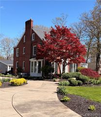 5079 Forest Road, Lewiston, NY 14092