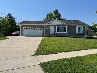 2625 Easton Boulevard, Des Moines, IA 50317