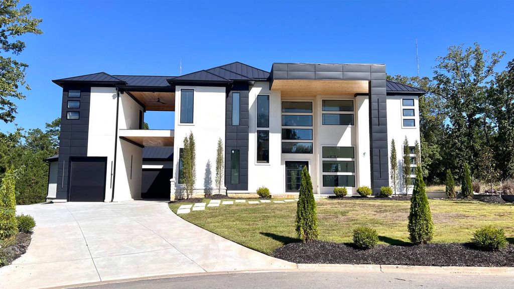 84 Orle Circle, Little Rock, AR 72223