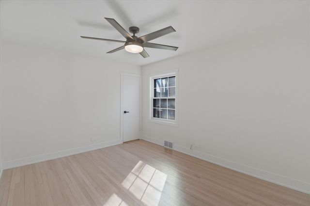 7230 S Avers Avenue, Chicago, IL 60629