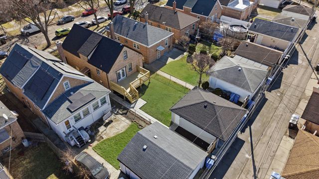 7230 S Avers Avenue, Chicago, IL 60629