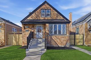 7230 S Avers Avenue, Chicago, IL 60629