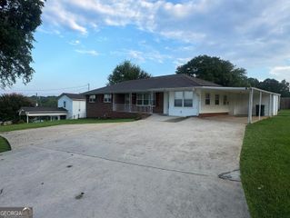 4620 Woodlane Drive, Oakwood, GA 30566