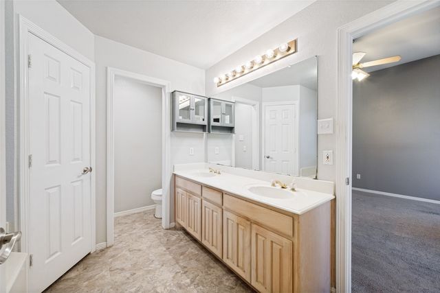 816 Willow Court, Saginaw, TX 76179