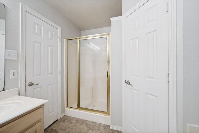 816 Willow Court, Saginaw, TX 76179