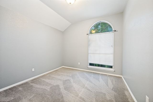 816 Willow Court, Saginaw, TX 76179