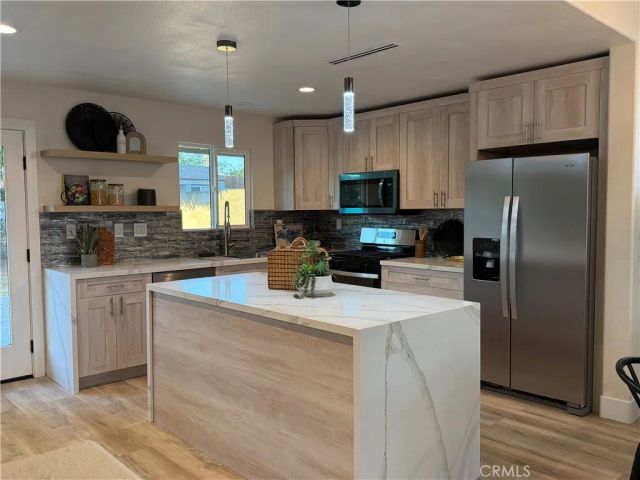 14958 Granada Avenue, Fontana, CA 92335