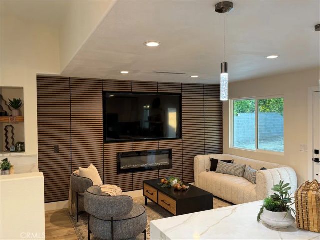 14958 Granada Avenue, Fontana, CA 92335