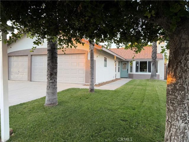 14958 Granada Avenue, Fontana, CA 92335