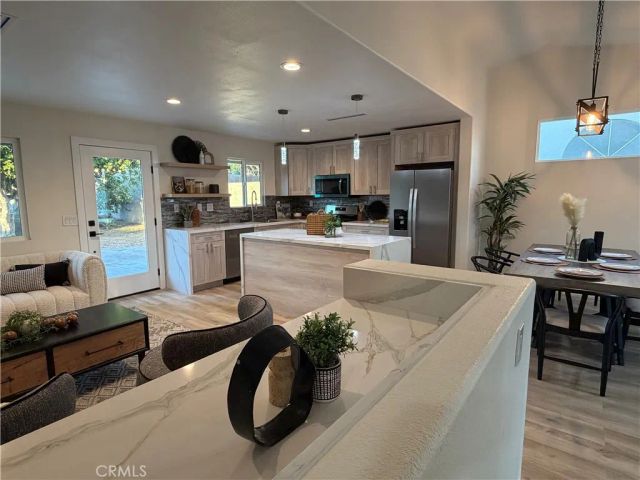 14958 Granada Avenue, Fontana, CA 92335