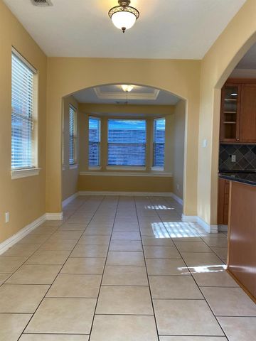 11815 Canyon Mills Drive, Houston, TX 77095
