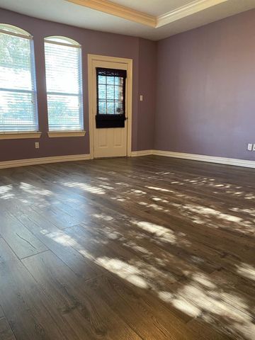 11815 Canyon Mills Drive, Houston, TX 77095