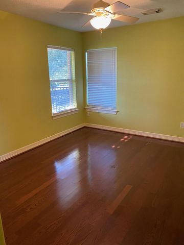 11815 Canyon Mills Drive, Houston, TX 77095