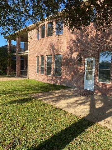11815 Canyon Mills Drive, Houston, TX 77095
