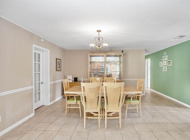 4502 MOHICAN TRAIL, Valrico, FL 33594