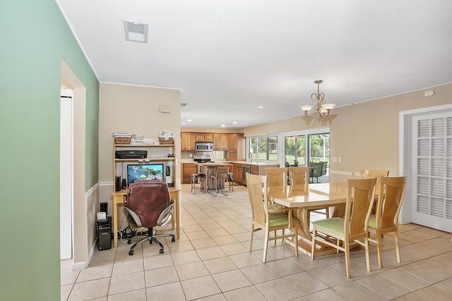 4502 MOHICAN TRAIL, Valrico, FL 33594