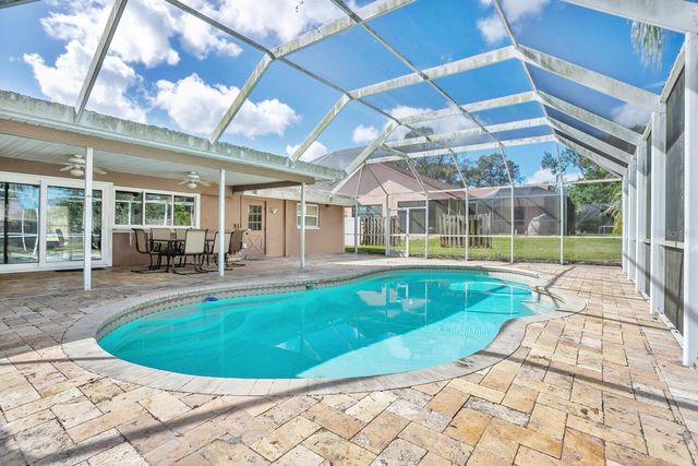 4502 MOHICAN TRAIL, Valrico, FL 33594
