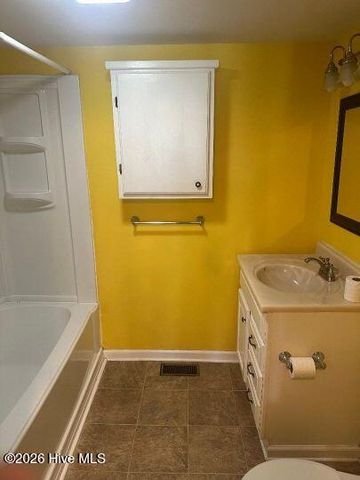 1035 Winslow Road, Robersonville, NC 27871