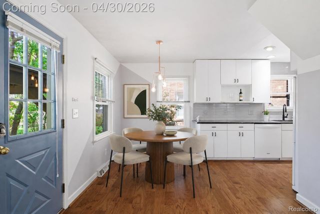 135 N Connecticut Avenue, Royal Oak, MI 48067