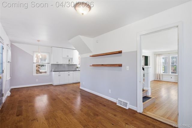 135 N Connecticut Avenue, Royal Oak, MI 48067