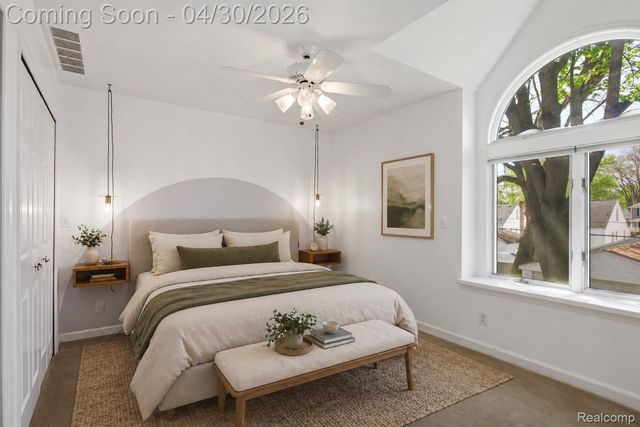 135 N Connecticut Avenue, Royal Oak, MI 48067