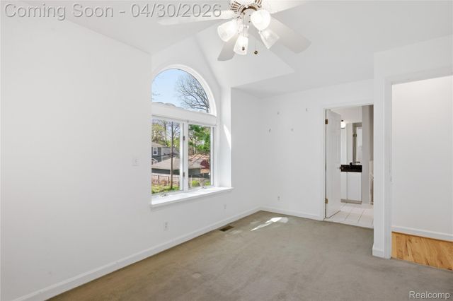 135 N Connecticut Avenue, Royal Oak, MI 48067