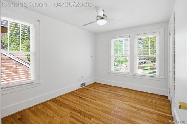 135 N Connecticut Avenue, Royal Oak, MI 48067