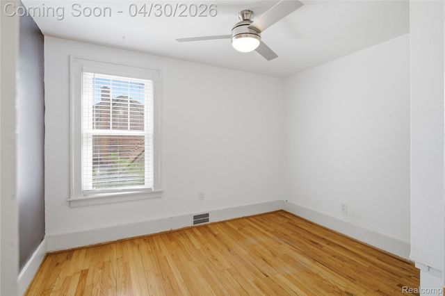 135 N Connecticut Avenue, Royal Oak, MI 48067