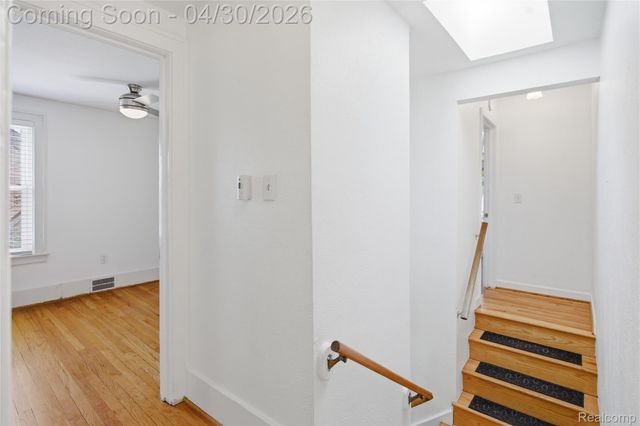 135 N Connecticut Avenue, Royal Oak, MI 48067