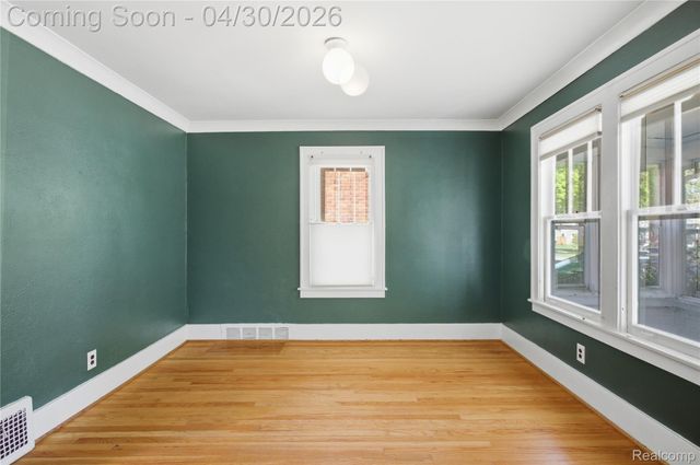 135 N Connecticut Avenue, Royal Oak, MI 48067