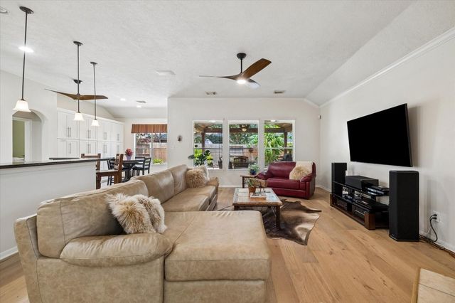6823 Amber Pine Court, Humble, TX 77346
