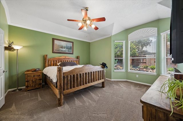6823 Amber Pine Court, Humble, TX 77346