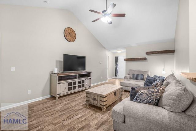 329 Connor Court, Hinesville, GA 31313