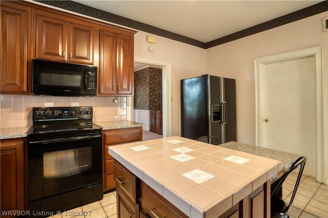 1501 S 36th Street, Fort Smith, AR 72903