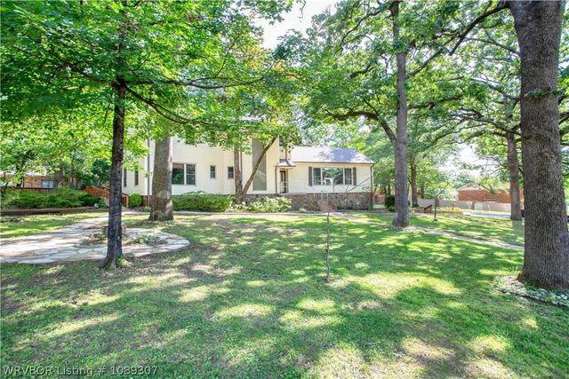 1501 S 36th Street, Fort Smith, AR 72903