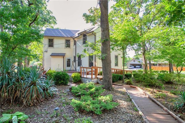 1501 S 36th Street, Fort Smith, AR 72903