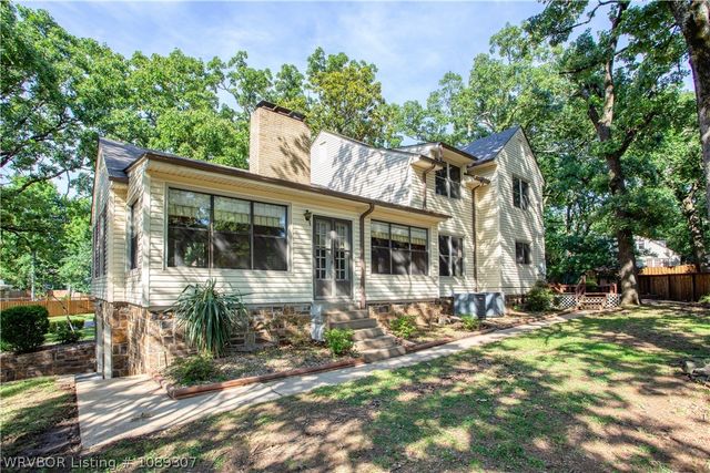 1501 S 36th Street, Fort Smith, AR 72903