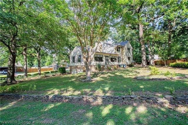 1501 S 36th Street, Fort Smith, AR 72903