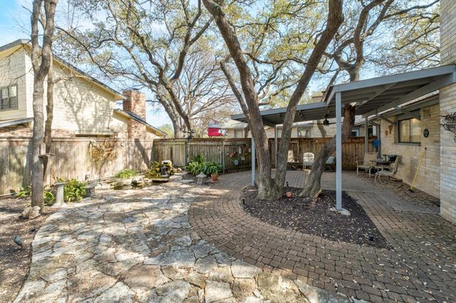 8401 Greenflint LN A & B, Austin, TX 78759