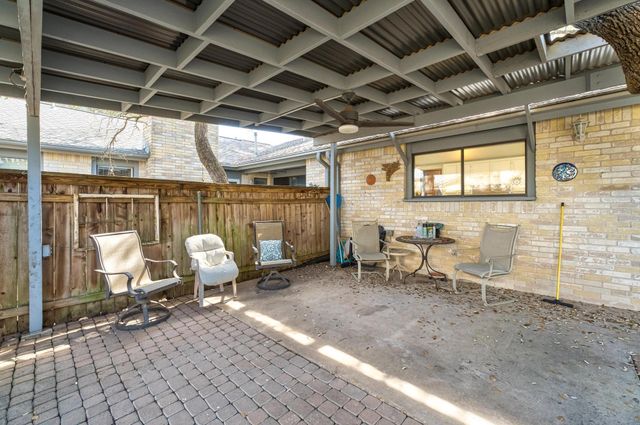 8401 Greenflint LN A & B, Austin, TX 78759