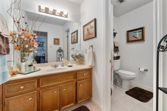 8401 Greenflint LN A & B, Austin, TX 78759