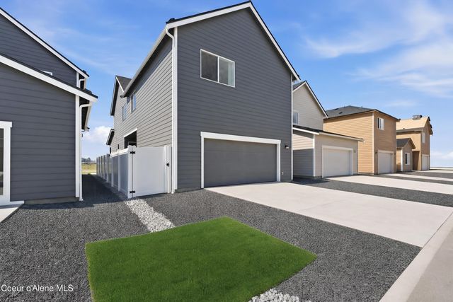 9214 N Spokane St, Post Falls, ID 83854