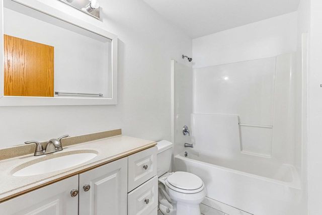 6905 Buckhorn Drive, Madison, WI 53718
