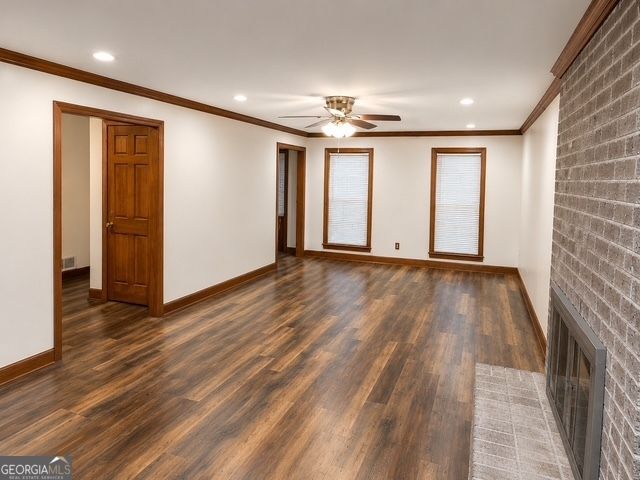 6980 Oak Leaf Drive, Fairburn, GA 30213